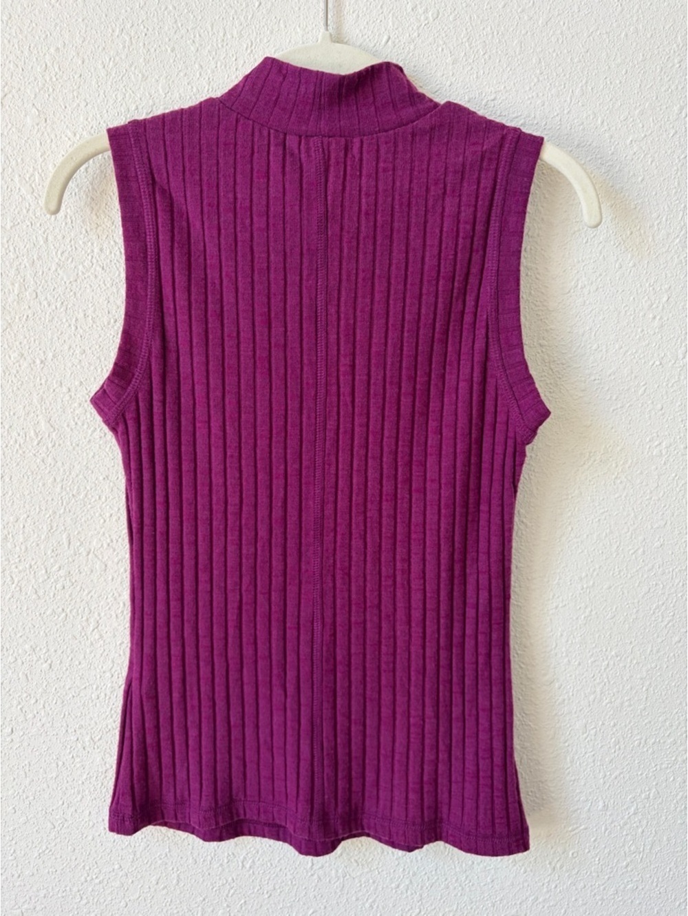 Michael Stars Violet Mock Neck Shell Berry Size Small Ribbed Colorful - Picture 2 of 7